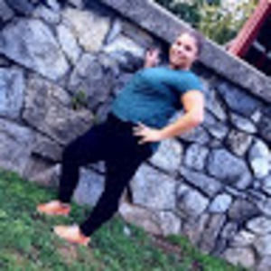 Meet your Posher, Janelle